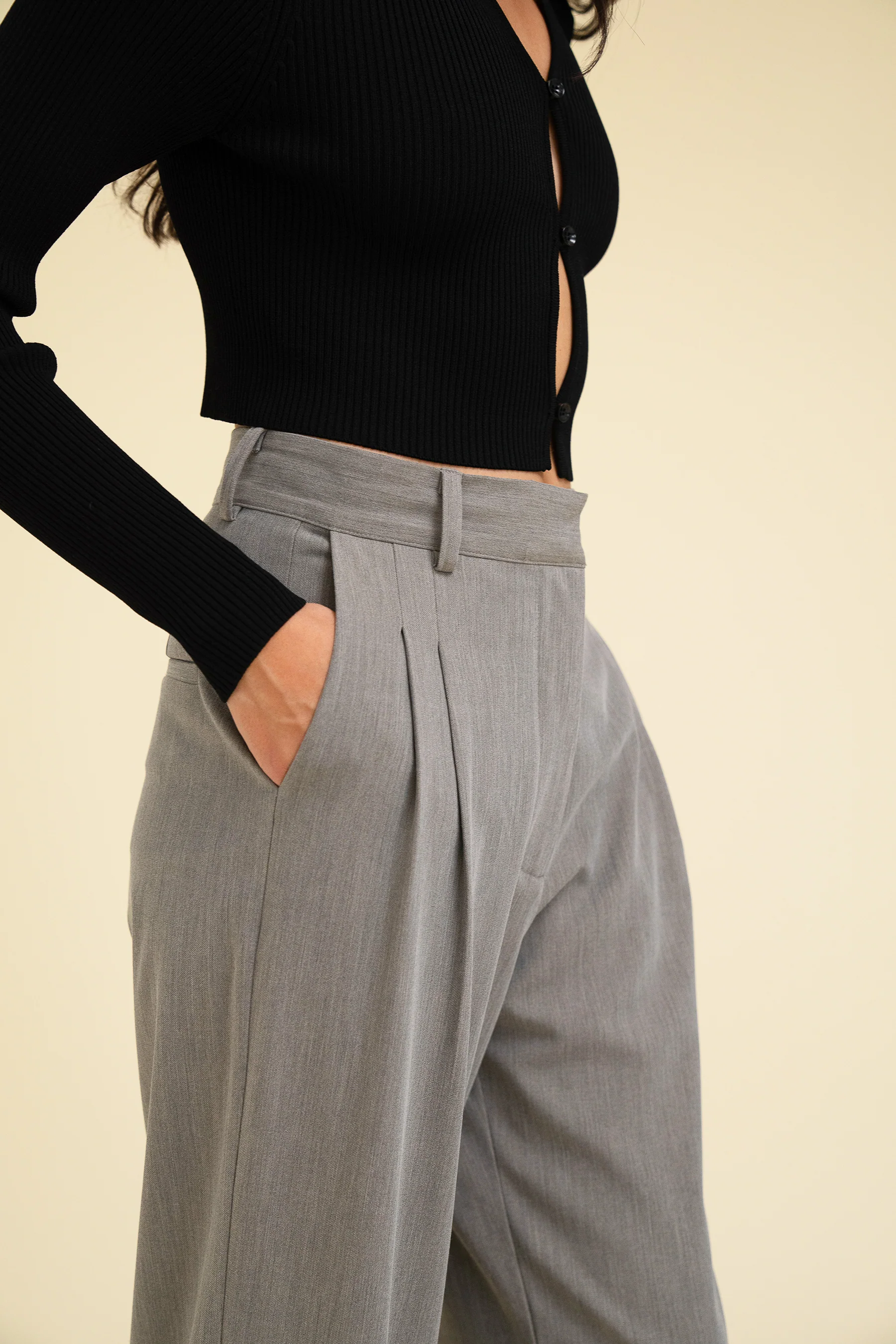 YANA TROUSER - LIGHT GREY - Image 5